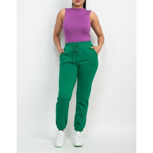 Green Jogger Set - Picture 4 of 11